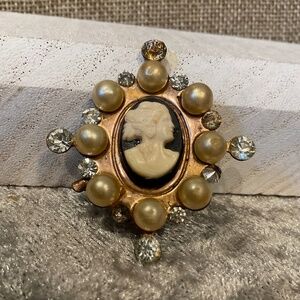 Vintage Star Shaped Black and White Cameo Surrounded by Faux Pearls, Rhinestones